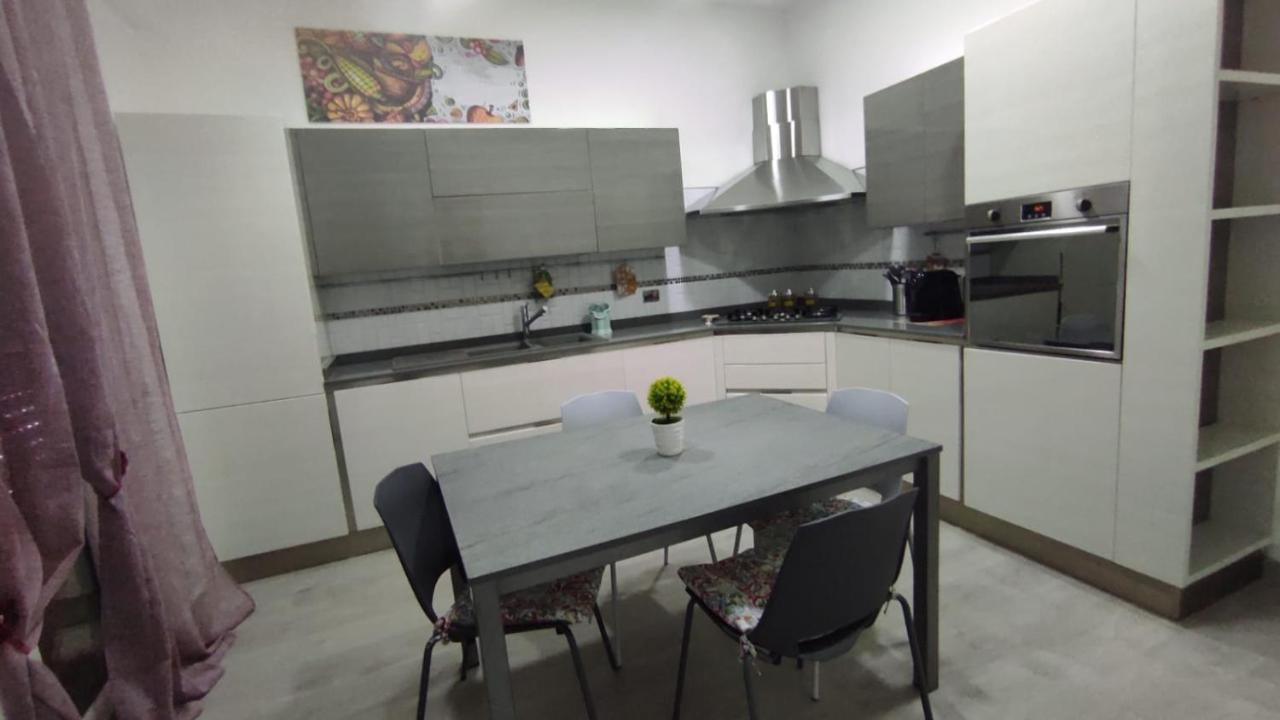 L'Arco Apartment Трапани Екстериор снимка